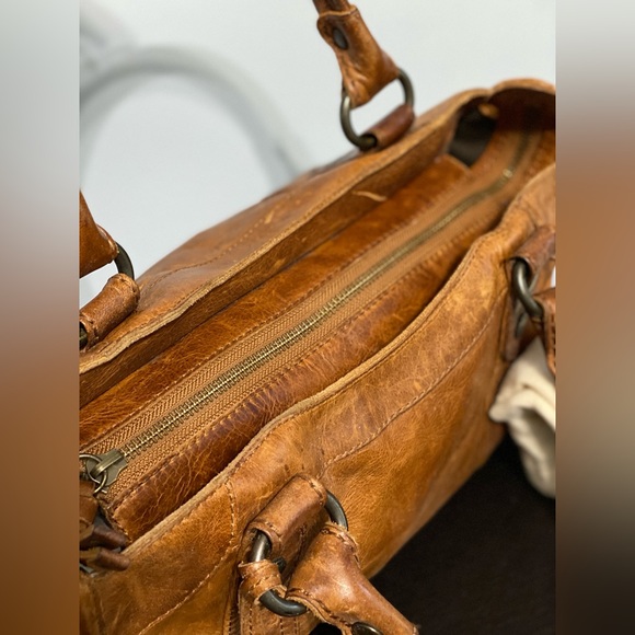 Vintage Leather Frye Handbag - Picture 3 of 8